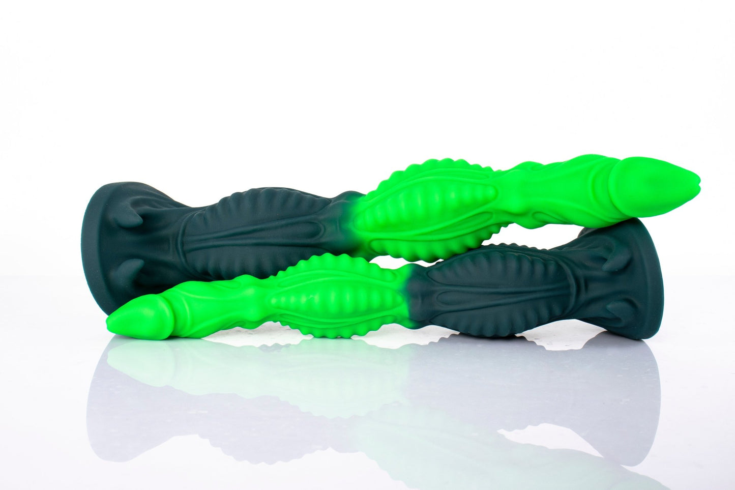 MAPARON アナルプラグ 吸盤付き 液体シリコン 三つのサイズ - TaRiss's