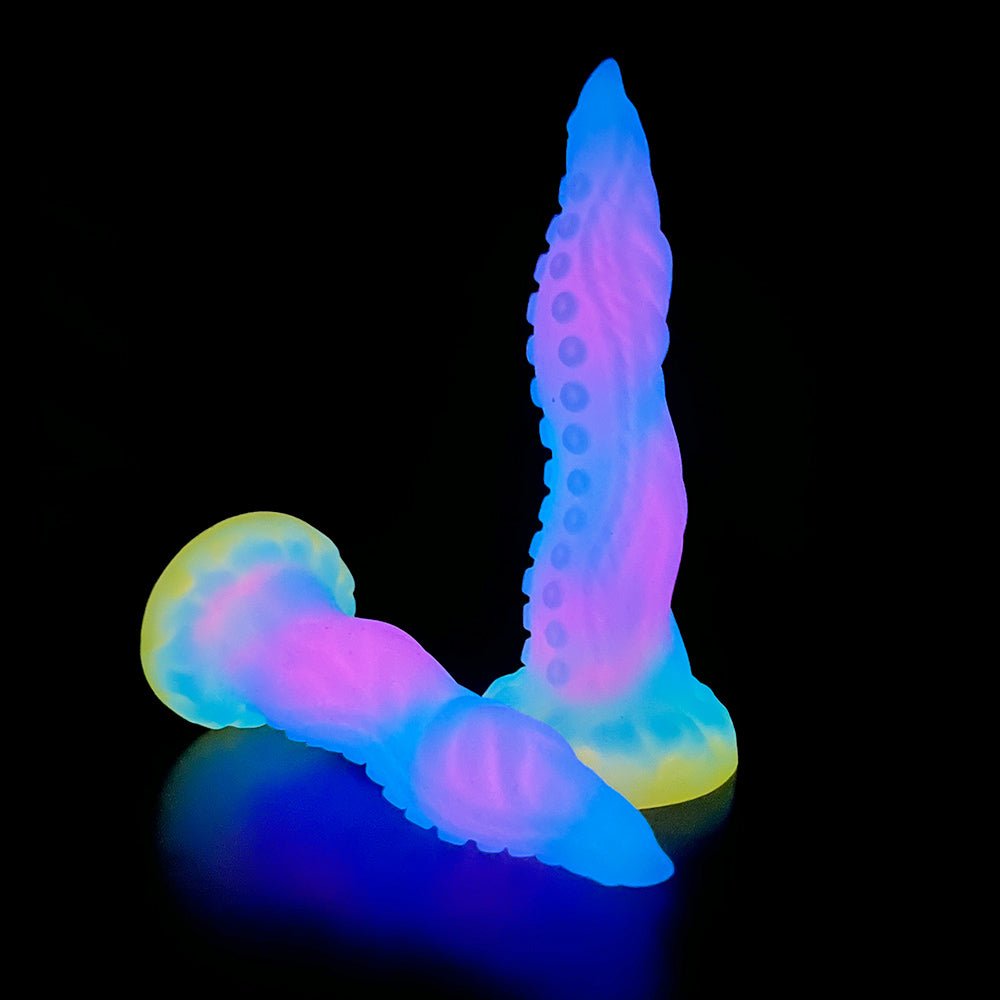 MinYn アナルプラグ 触手の吸盤 凹凸あり 夜光可能 吸盤仕様 液体シリコン - TaRiss's