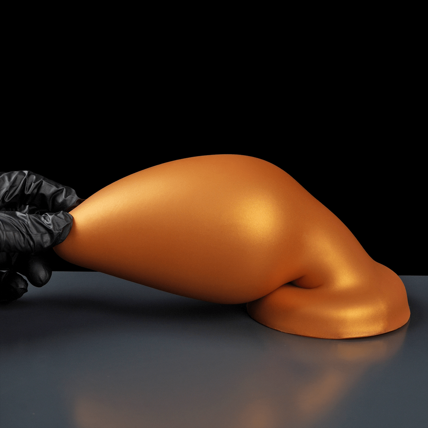 NIGHTLOOM アナルプラグ 液体シリコン 吸盤付き ゴールド 全9サイズ - TaRiss's