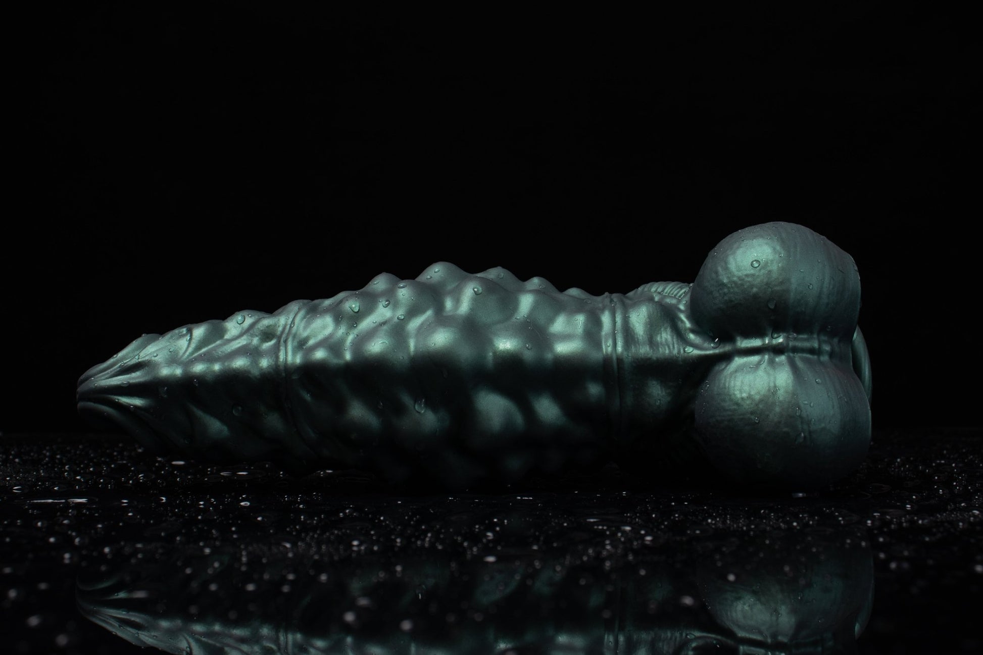 TaRiss's ディルド アナルプラグ 凹凸あり 吸盤付き 液体シリコン グリーン 「蒼龍」 - TaRiss's